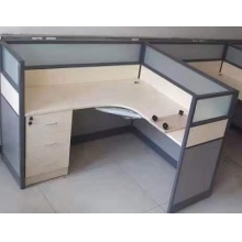 屏风工位
